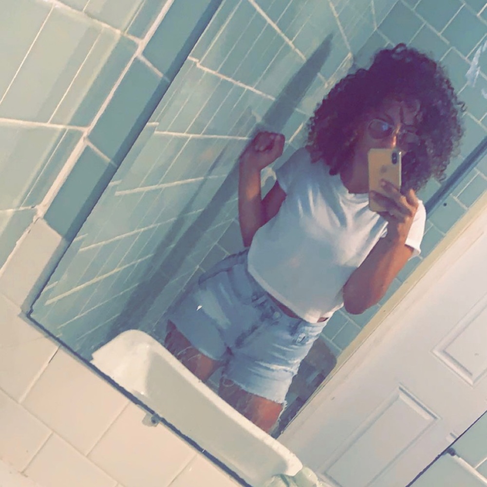 Meet your Posher, Tiffany